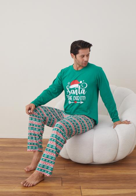 Pijama barbati Craciun "SANTA SHE DID IT" , maneca lunga ,pantaloni lungi,Culoare Verde,Engros